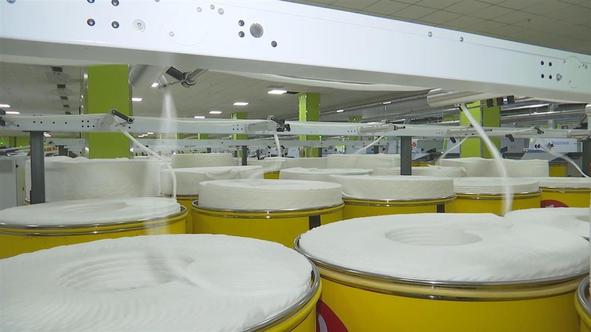 孝感奮戰(zhàn)開門紅② 產(chǎn)銷兩旺，漢川城隍鎮(zhèn)紡織企業(yè)迎來開門紅